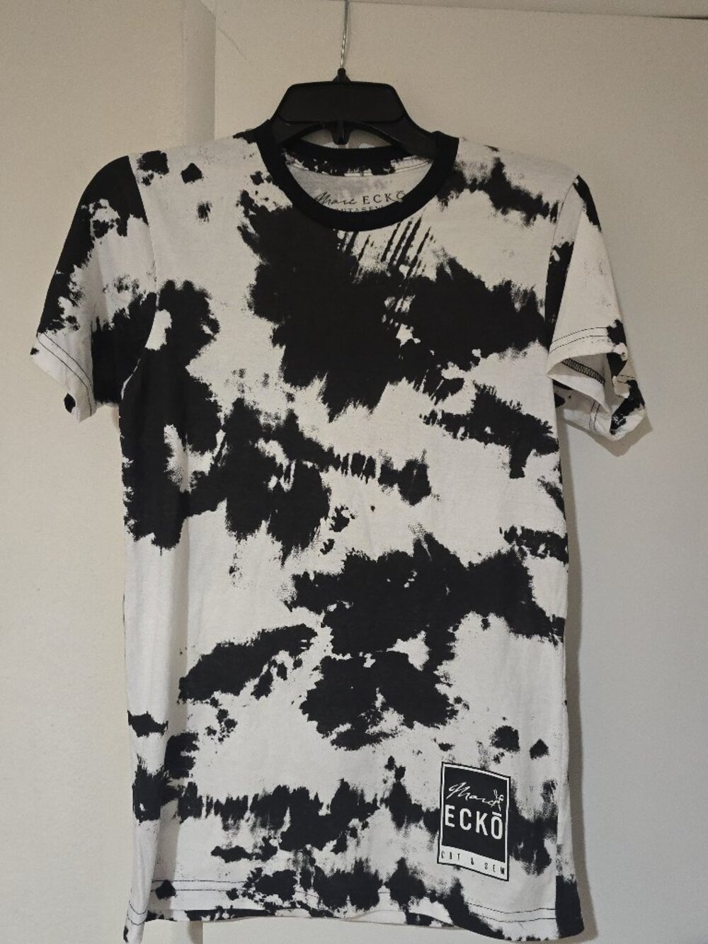 Marc Ecko Cut & Sew Black White Bleach Tie Dye Tee Streetwear Grunge Y2K Mens S